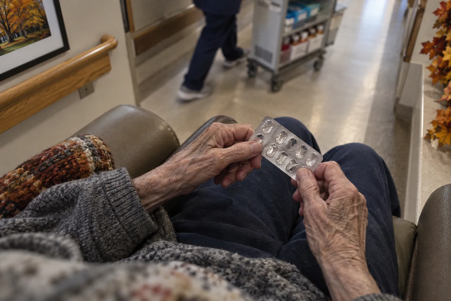 How Medicaid Rules Dictate Personal Spending Money for Nursing Home Residents
